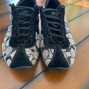 Coach womens walking shoes